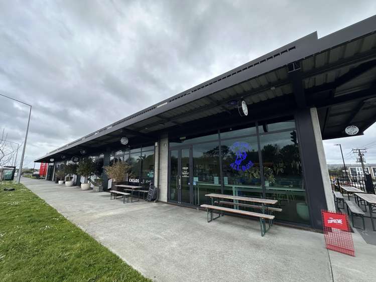 Shop 2/120 Hobsonville Road Hobsonville_6