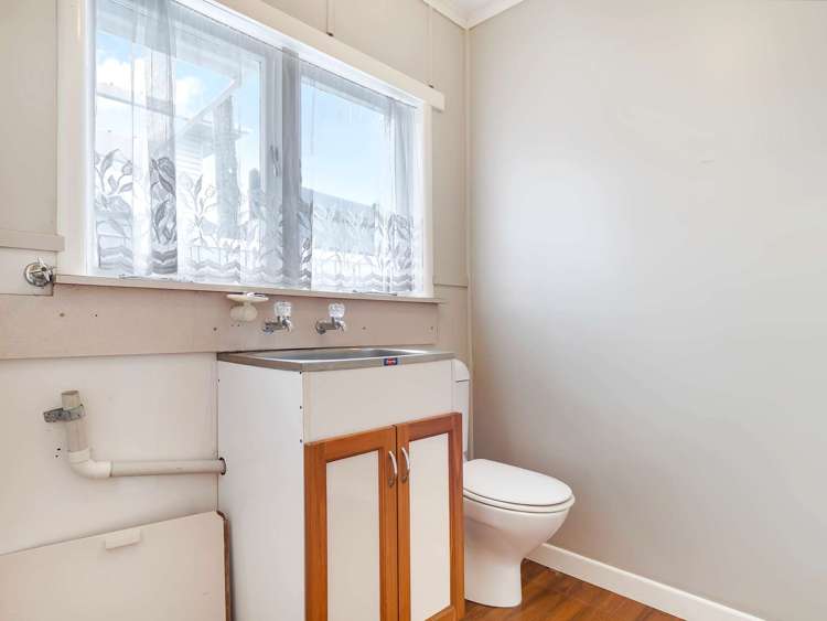 11 Claremont Avenue Paeroa_19