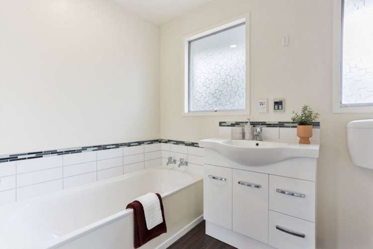 11 Bowie Drive Woodend_19