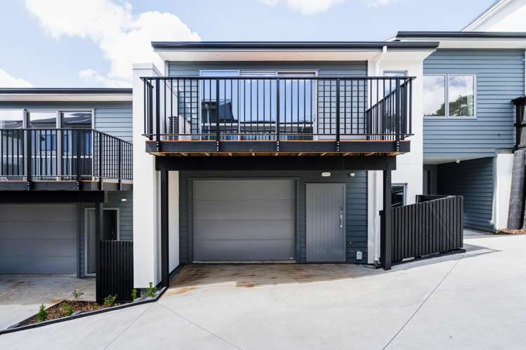 3/6 Ruakiwi Road_0