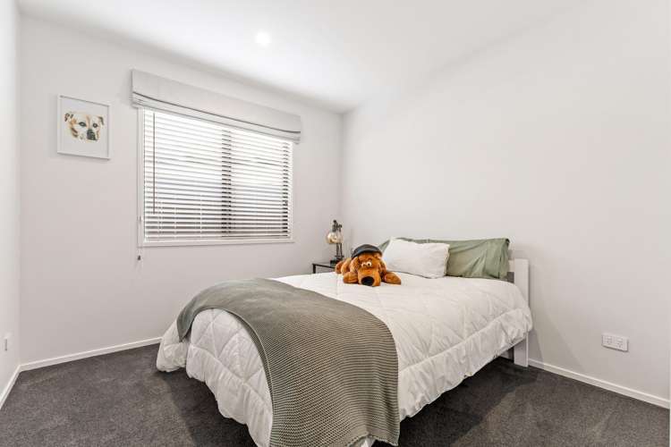 8 Matahae Crescent Wainui_17