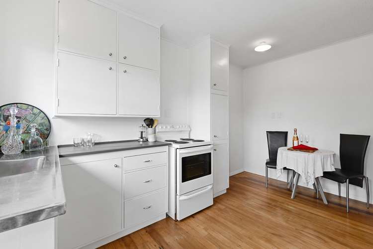 2/12 Hildreth Street Trentham_3