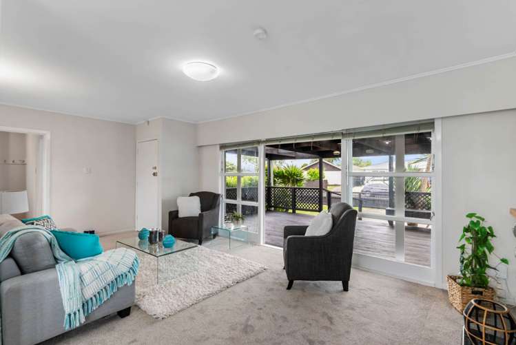 24 Tairere Crescent Rosehill_5