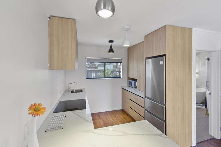 1/8 Kimdale Place Totara Heights_6