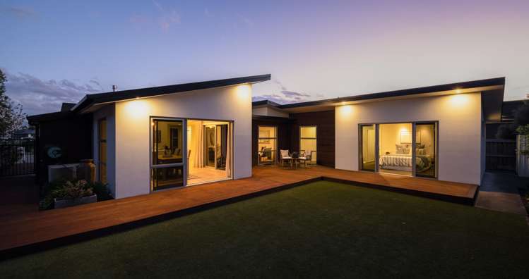 31 Blackmore Place Springlands_24