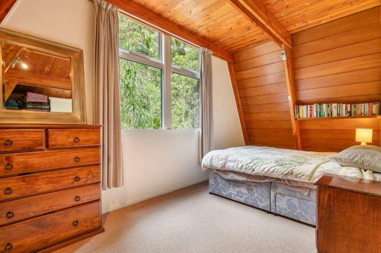 36 Titirangi Beach Road Titirangi_12