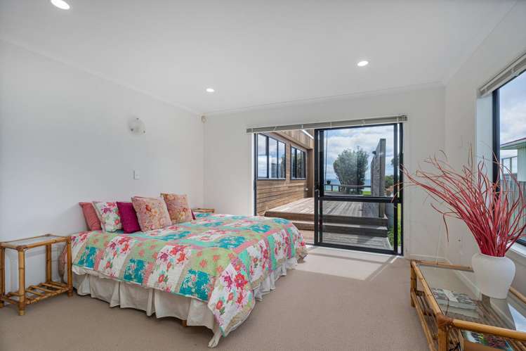 250 Kenwood Drive Matarangi_8