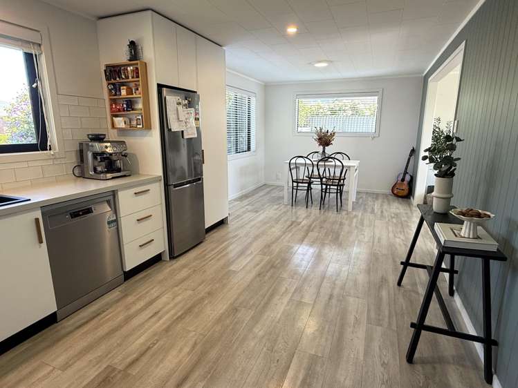 52 Newcastle Street Windsor_15