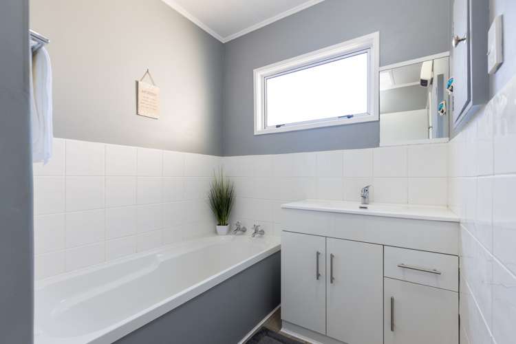 10 Buxton Street Stoke_12