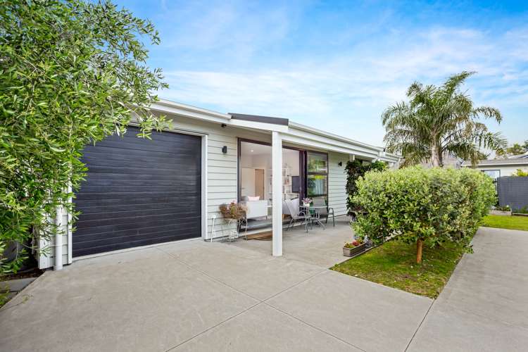 8 Bosun Place Te Atatu Peninsula_14