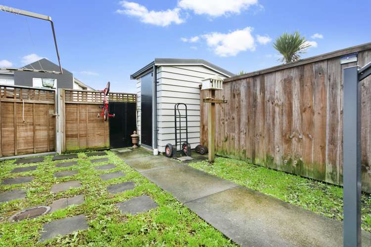 194 Hobsonville Point Road Hobsonville_15