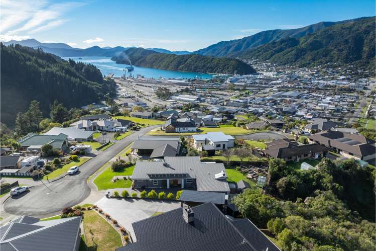 33 Harbour View Heights Picton_17