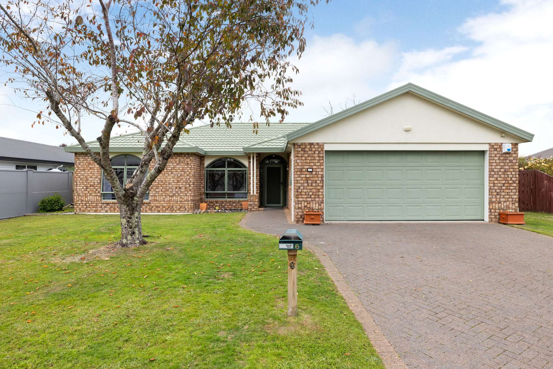 6 Bouverie Crescent Flagstaff_0