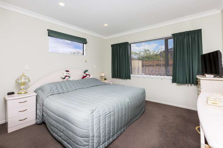 10 Talbot Grove Trentham_7