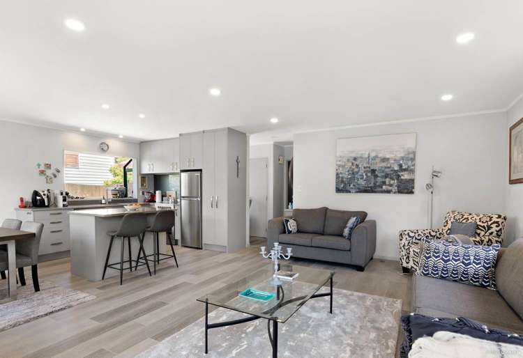 2/56 Banks Road Mount Wellington_11