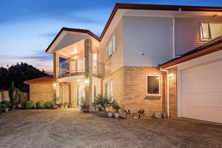 9 Beatrice Place Flat Bush_2