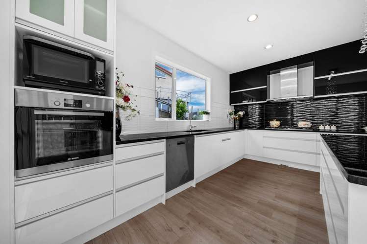 110 Keri Vista Rise Papakura_4