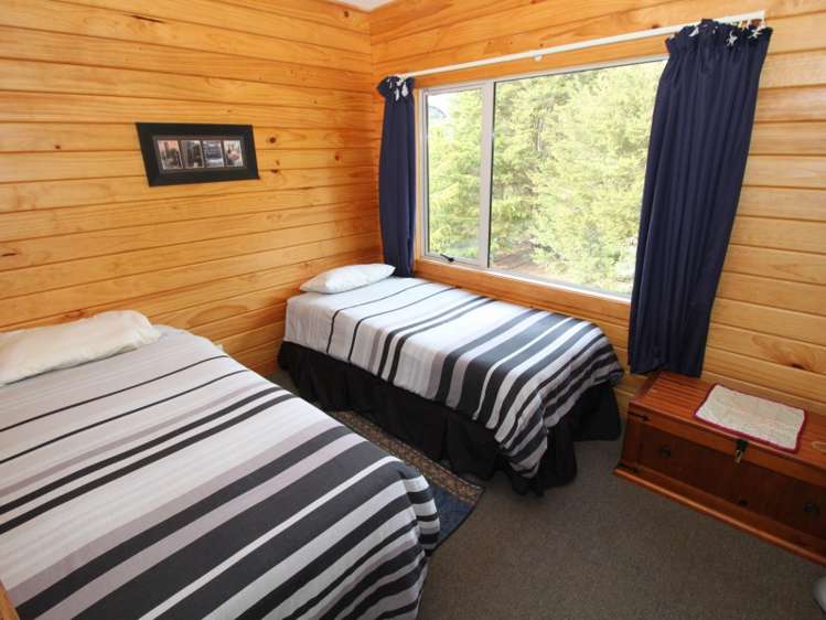 7 Porter Place Castle Hill_11