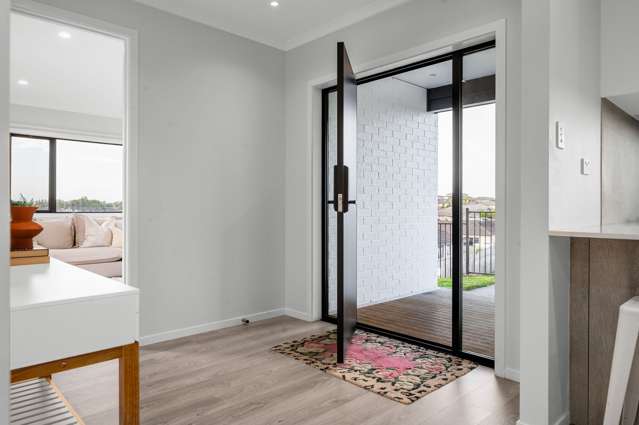 24 Drower Glen Flagstaff_1