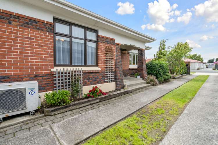 19 Lowe Street Avenal_18