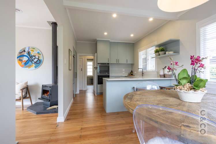 29 Cambridge Road Riverhead_46