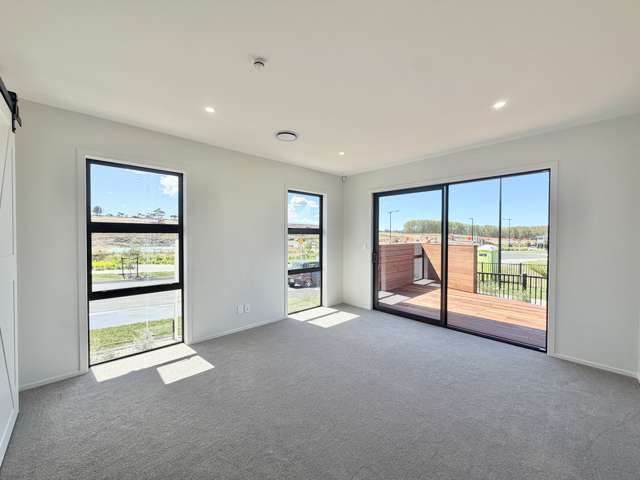 367 Te Taruna Drive Milldale_1