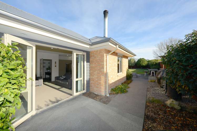 17 Overbury Crescent Rolleston_15