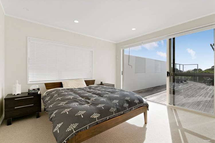 27 Mcmillan Place Mellons Bay_10