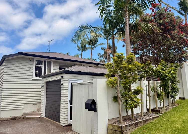 19 Massey Avenue 1677_19