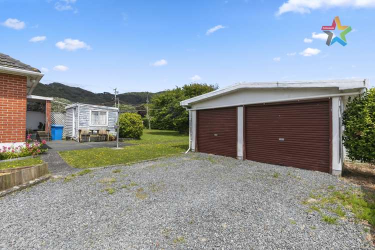 8 Reading Street Wainuiomata_15