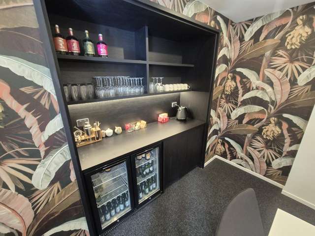 2C Hoffs Place Kenepuru_4