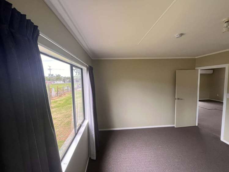 19 Dundas Street Porangahau_6