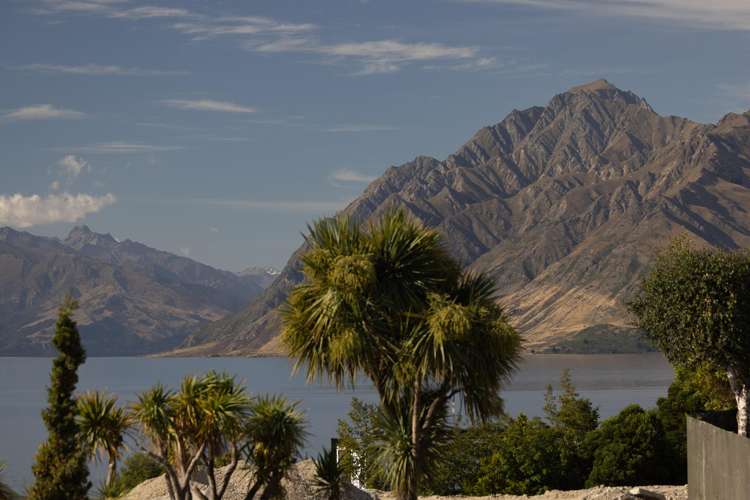 17 Parry Crescent Lake Hawea_15