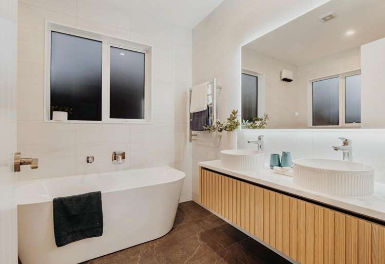 7 Tukutata Crescent Milldale_8