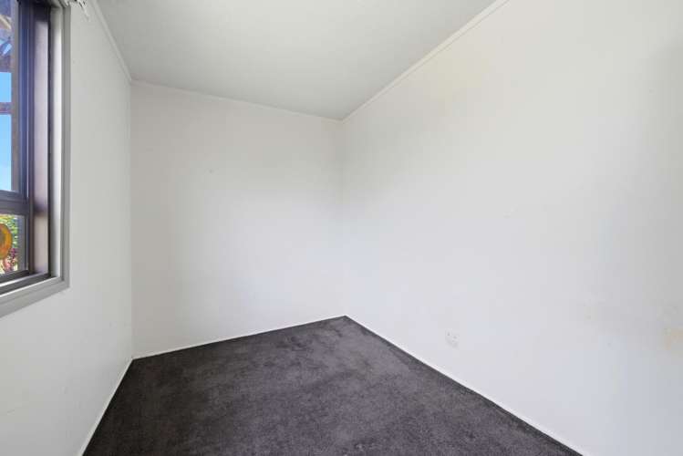 107 Sunrise Avenue Murrays Bay_12