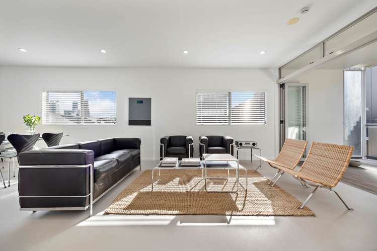308/10 Fox Street_1