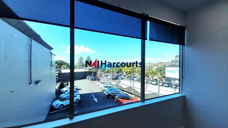 Office 2/61 Hurstmere Road Takapuna Industrial_7