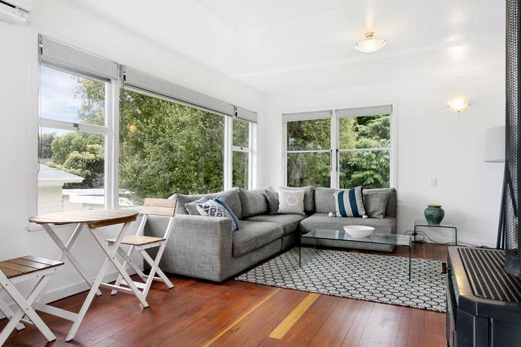 3a Norfolk Road Waipahihi_3