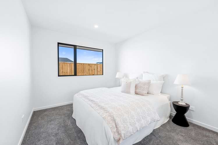 50 Falcons View Drive Rolleston_18