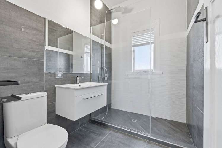 4 Woodford Road Mt Eden_11