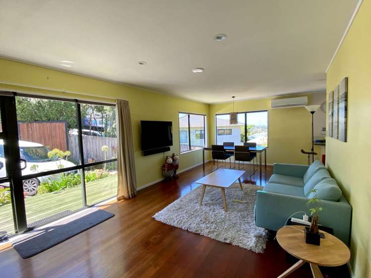 11 Breenagh Place Massey_9