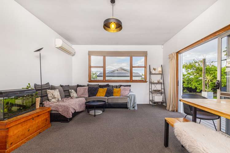 73 Saint Johns Street Woolston_5