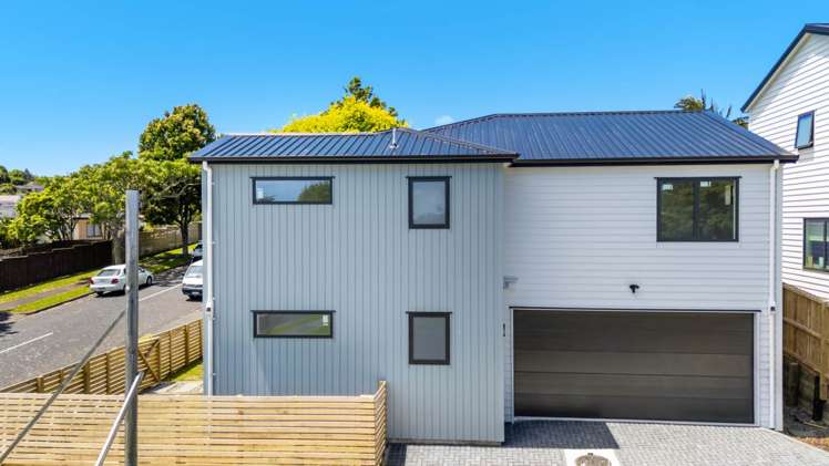11a Banyan Drive Totara Heights_11