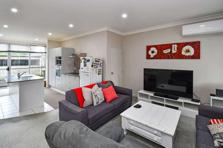 11 Manchester Drive Flat Bush_2