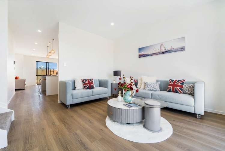 9 Woven Place Karaka_5