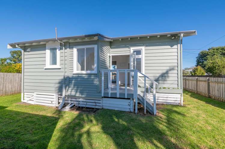 23a Te Moau Avenue Parakai_17