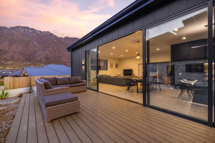 34 Friesian Close Jacks Point_10