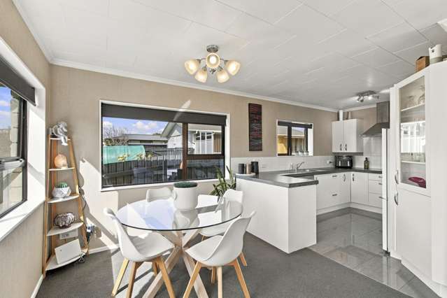 8 Pokaka Place Inglewood_1