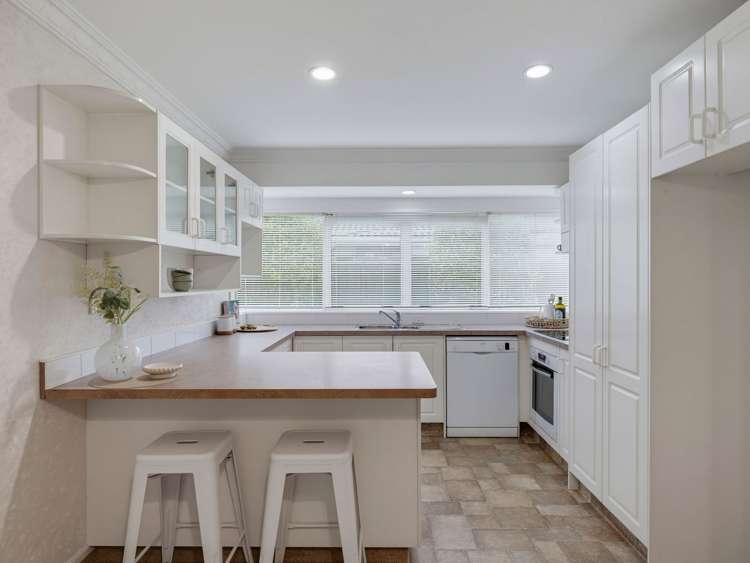 30 Kakaho Drive Tawhero_7