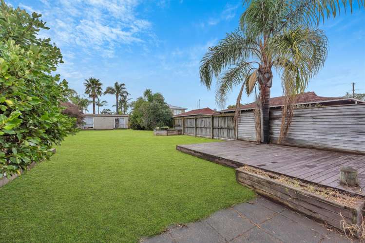 84 Eversleigh Road Belmont_4